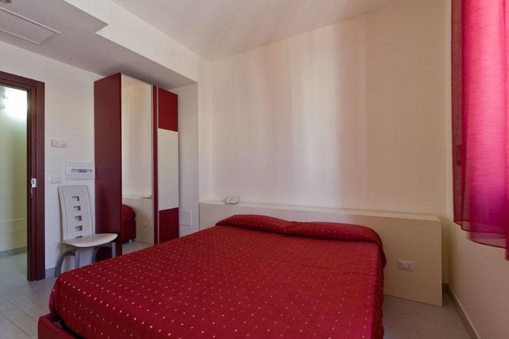 Hotel Baia Verde Gallipoli Exterior photo